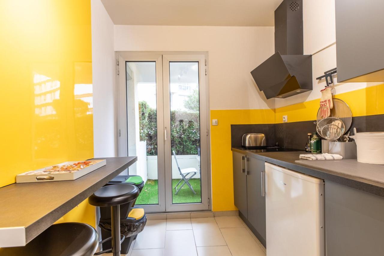 F2 "Paris Jaude " Clermont Fd Appartement Buitenkant foto